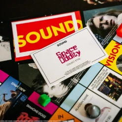 MONOPOLY®: David Bowie -Game Sale Store David Bowie Monopoly photo 06 square