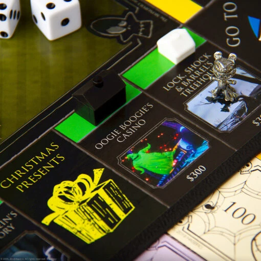 MONOPOLY®: Disney The Nightmare Before Christmas - Image 7