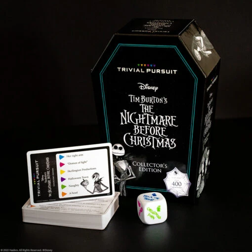 TRIVIAL PURSUIT®: Disney Tim Burton's The Nightmare Before Christmas Collector's Edition - Image 5