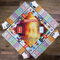 MONOPOLY®: Queen -Game Sale Store Queen Monopoly photo setup square