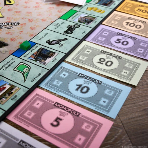 MONOPOLY®: Schitt's Creek - Image 6