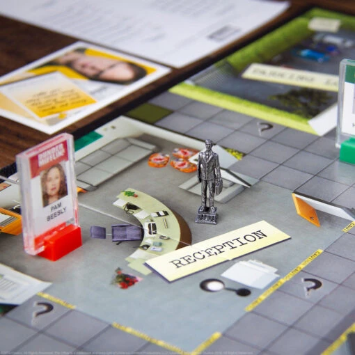 CLUE®: The Office - Image 6